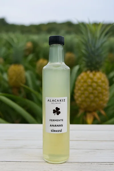 Ananas Sirkesi